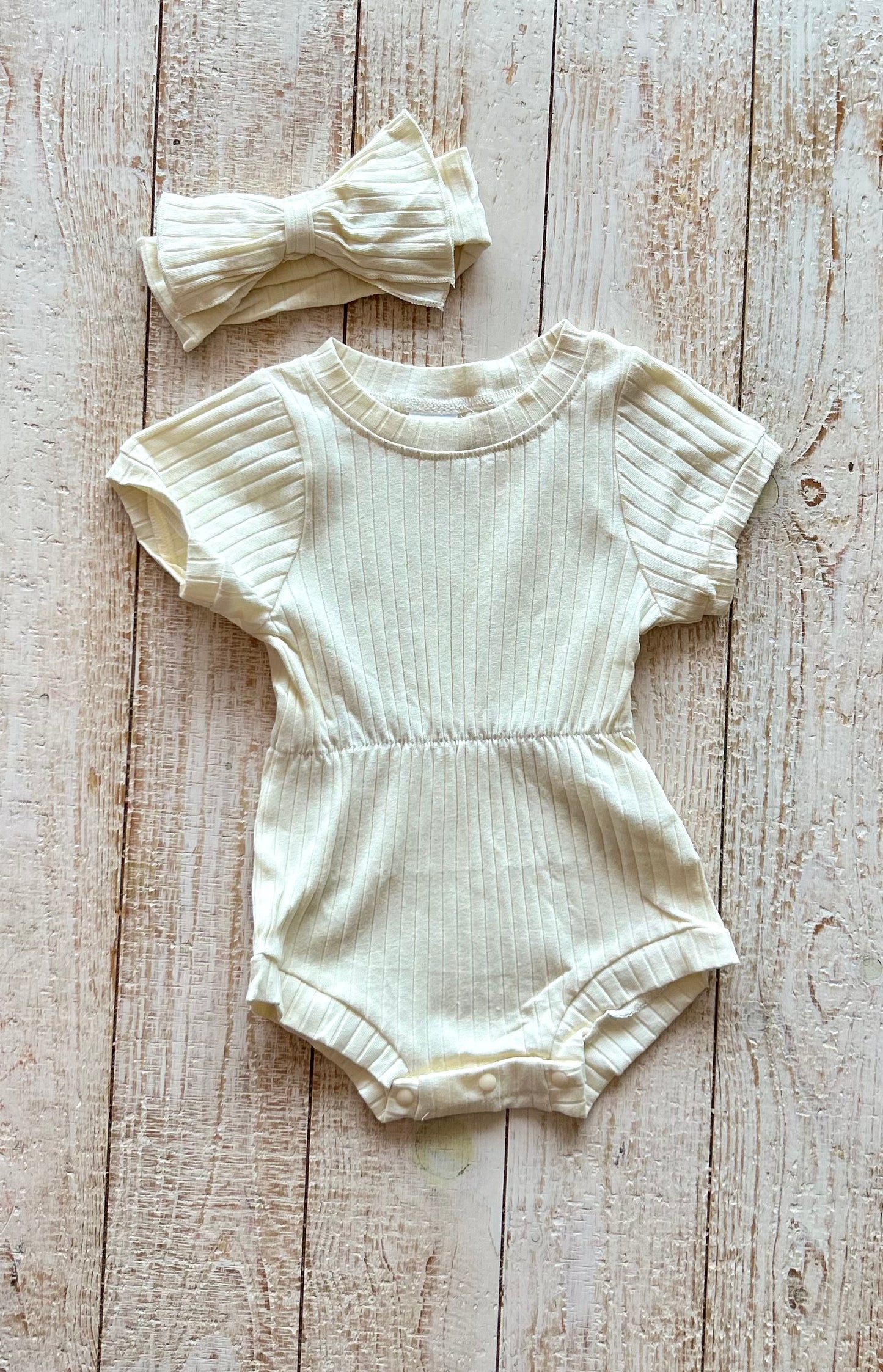 Ribbed Romper with Bow